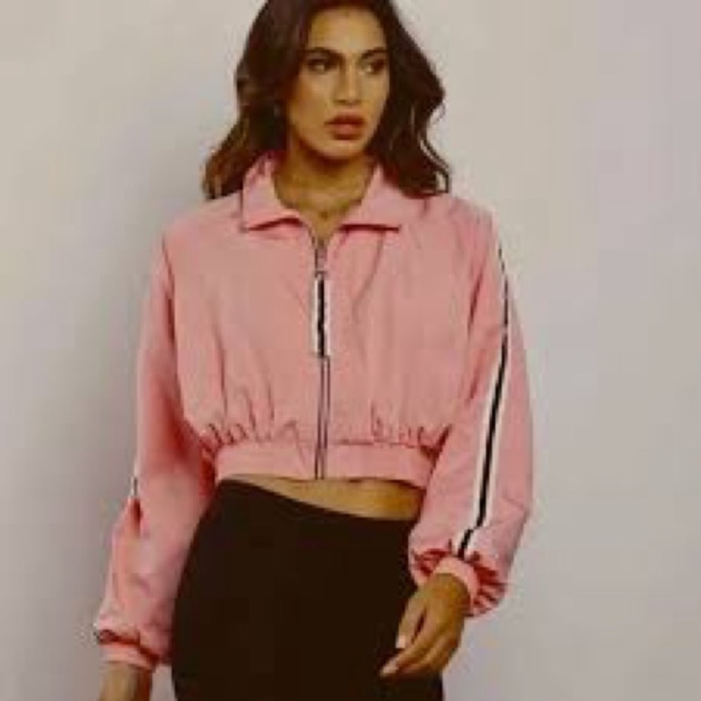 Love Tree Women's Pink Cropped Windbreaker Jacket size large